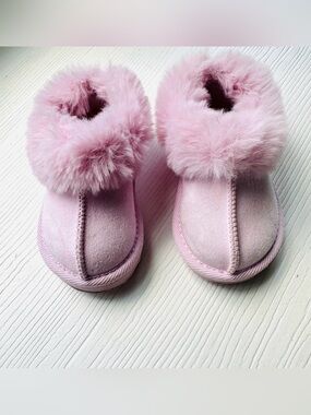 Cat & Jack Pink Faux-Fur Slip-On Booties for Kids